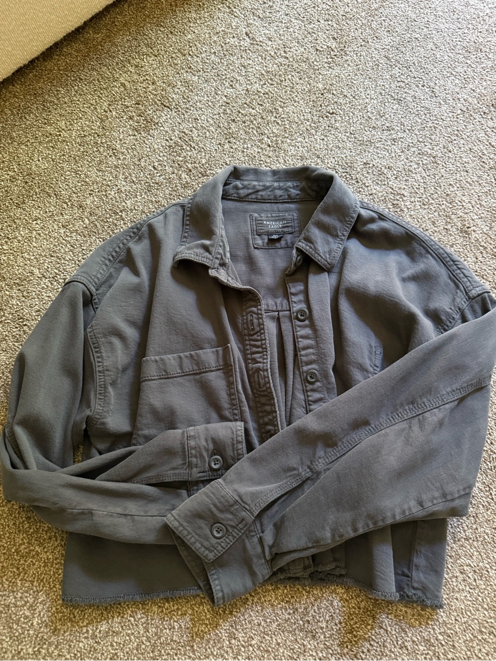 American Eagle Outfitters Gray Cropped Shirt Jacket